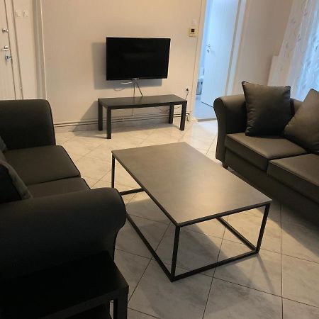 Apartment 30M From The Sea Thessaloníki Eksteriør billede