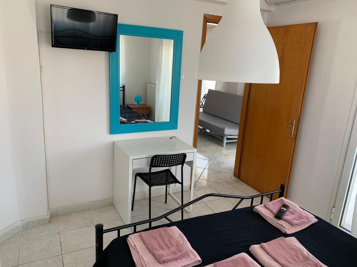 Apartment 30M From The Sea Thessaloníki Eksteriør billede